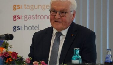 Bonn: Bundespräsident Steinmeier zu Besuch