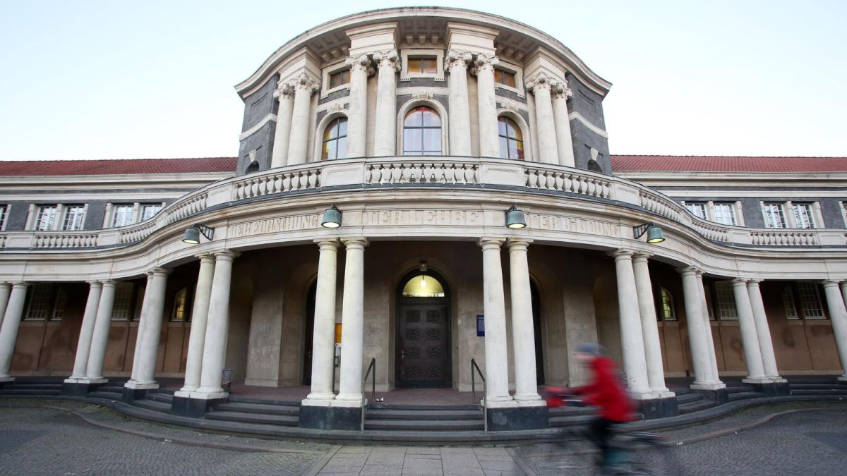 CDU kritisiert Kürzungen an Exzellenzuniversität