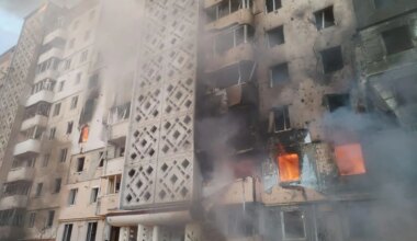 Krieg in der Ukraine - Selenskyj erhält US-Friedensplan - Kritik in EU - Politik