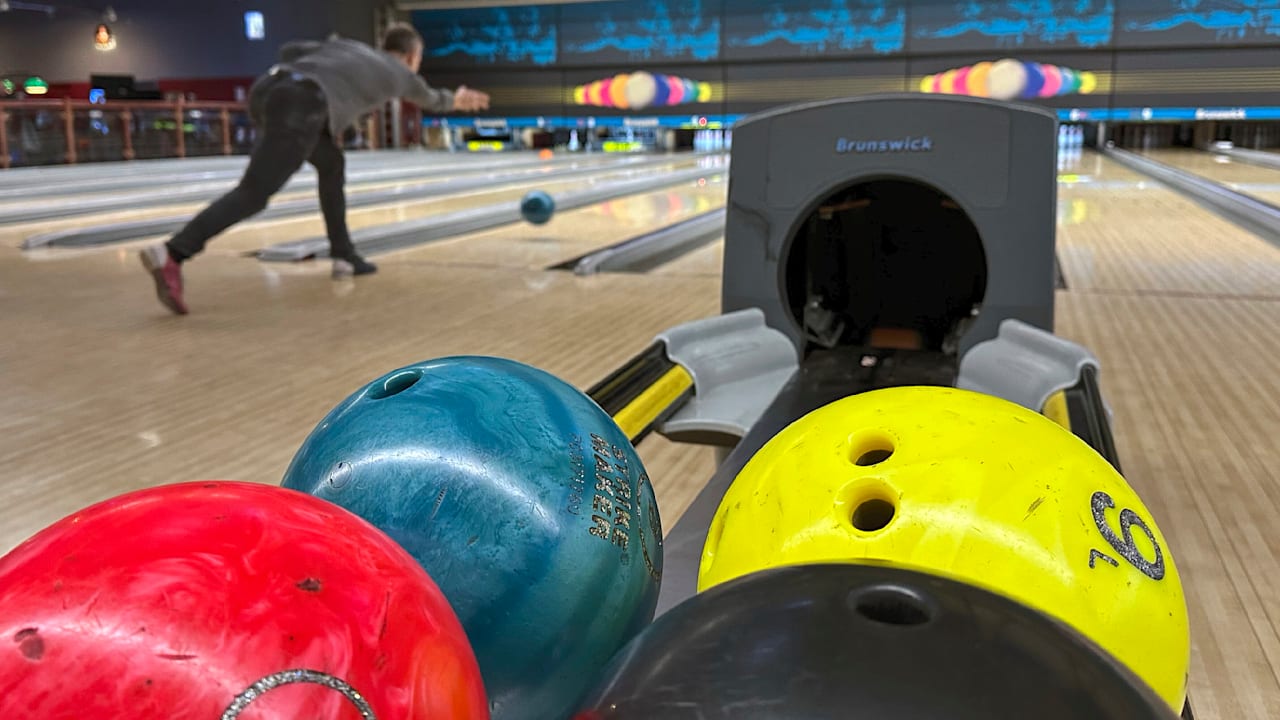 Gericht verbietet Spielautomaten in Berliner Bowlinghalle | News