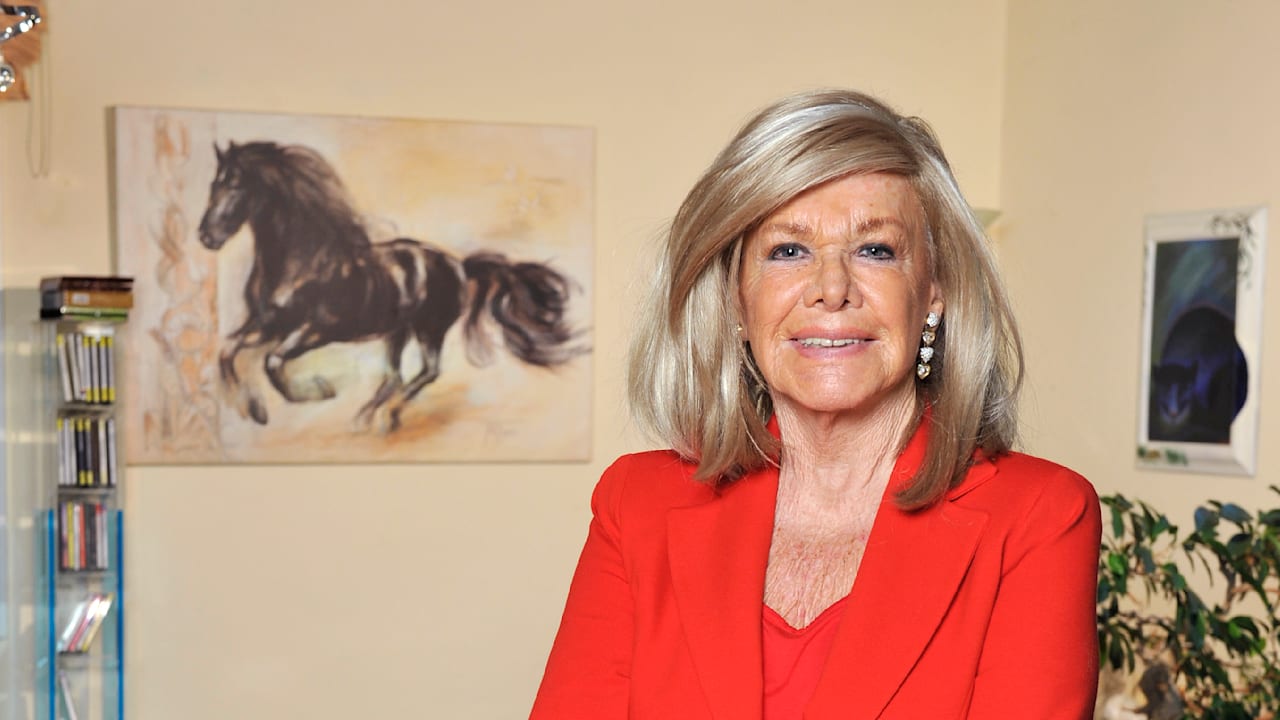 Ingrid van Bergen: Familie umgeht mit Trick deutschen Friedhofszwang! | Unterhaltung