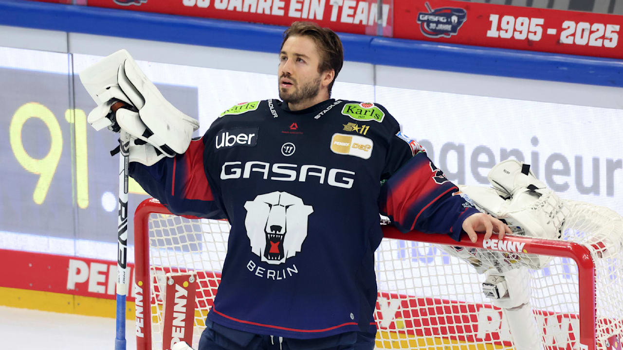 Eishockey: Erfahrung gegen Jugend! Kampf um das Eisbären-Tor | Sport