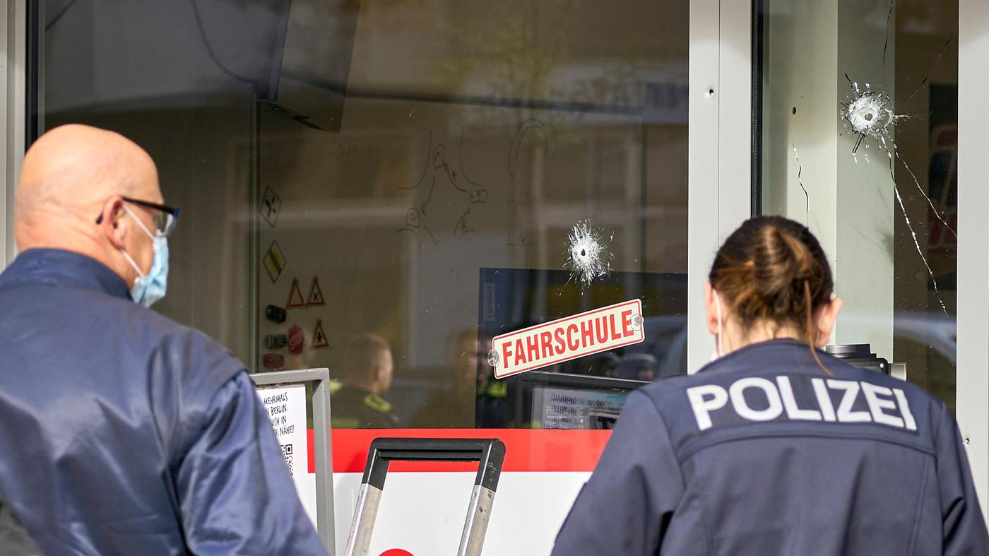 Wieder Schüsse auf Berliner Fahrschule abgegeben