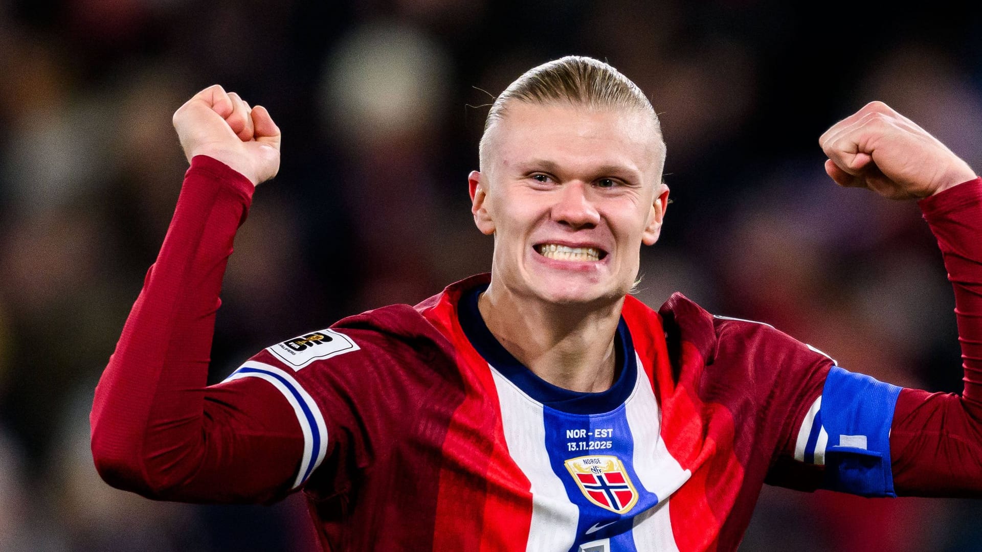 Erling Haaland jubelt: Er darf sich wohl bald über die WM-Teilnahme freuen. Erling Haaland jubelt: Er darf sich wohl bald über die WM-Teilnahme freuen.