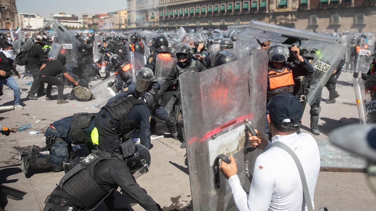 Mexiko-Stadt: 100 Polizisten bei Gen-Z-Protesten verletzt | News