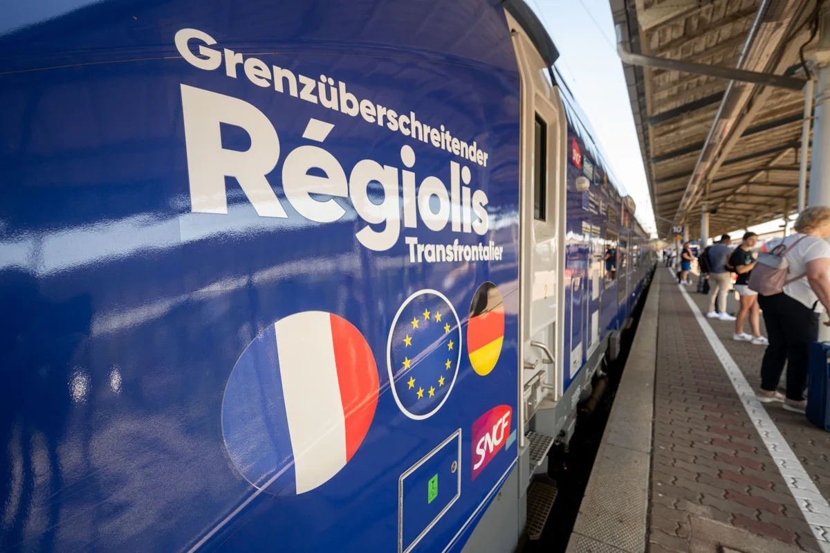 Besserer Grenzverkehr - Neue Regionalzüge fahren bald nach Frankreich - Wirtschaft