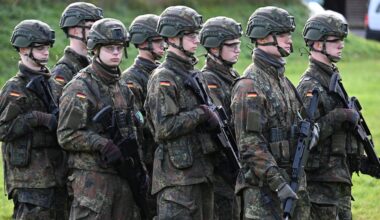 Heeres-Chef: Ukraine-Veteranen sollen unsere Truppe kriegsfit machen | Politik