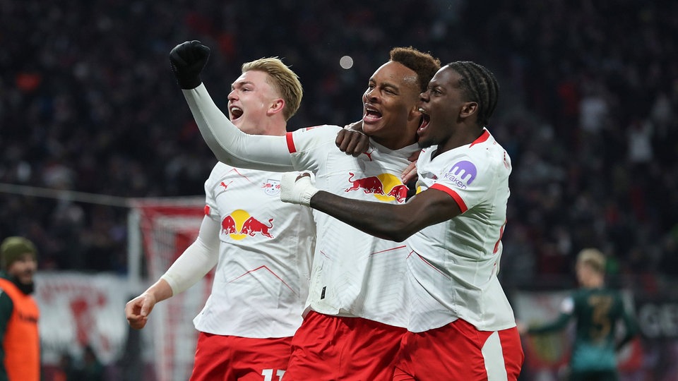 RB Leipzig jubelt dank Traumtor gegen Werder Bremen