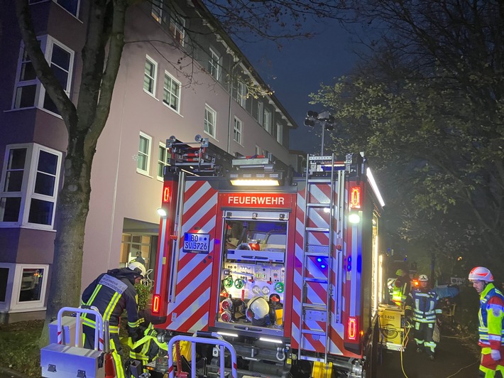 FW-BO: Küchenbrand in der Wattenscheider Straße - eine Person gerettet