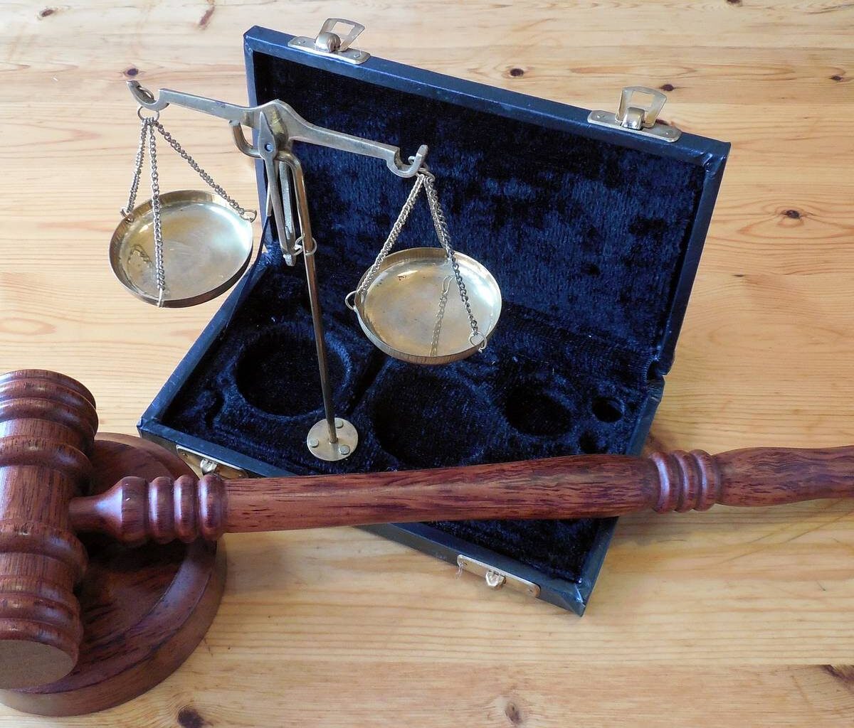 Prozess gegen OSD-Mitarbeiter - Antenne Düsseldorf