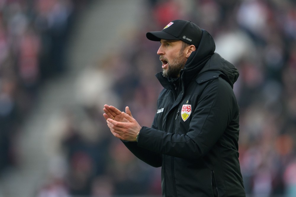 Sebastian Hoeneß könnte seinen Abwehrchef verlieren.