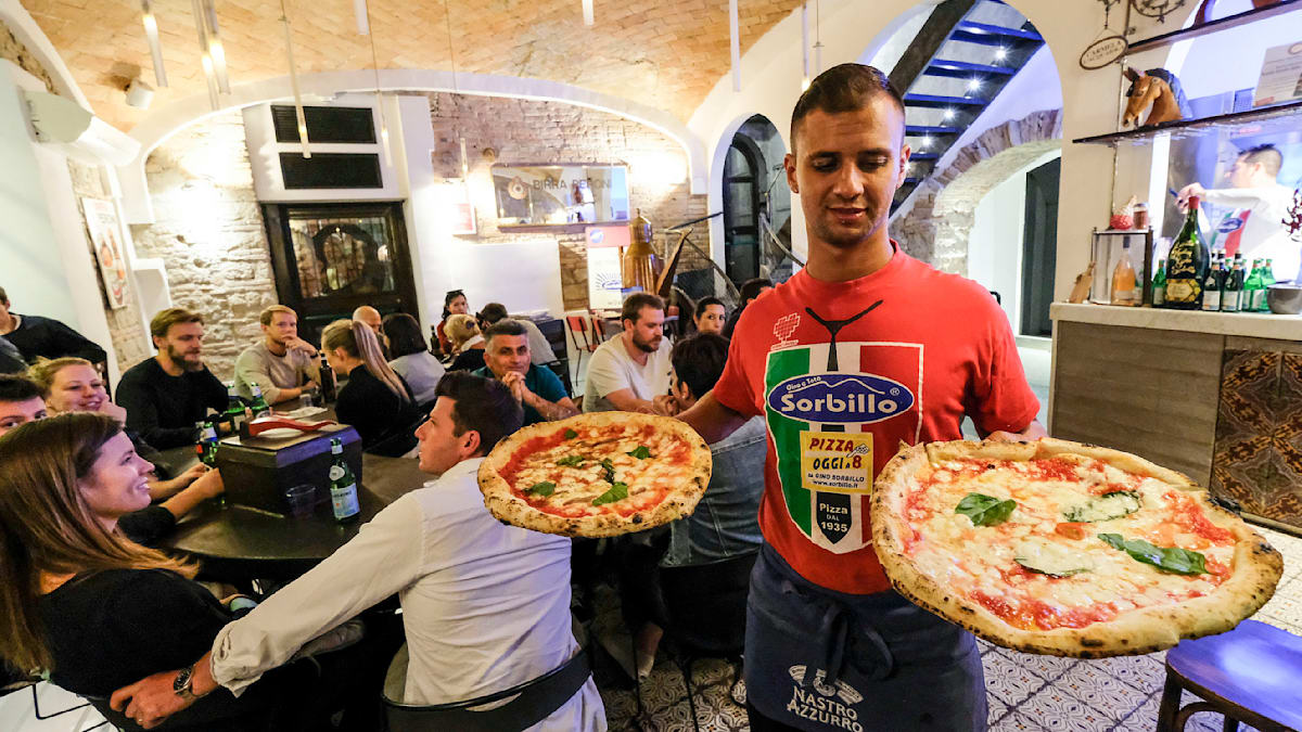 Im Urlaub: Essen wie die Einheimischen – oder doch lieber Pizza? – Foodtrend auf Reisen