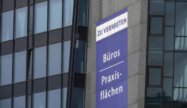 Ein Verein will leer stehende Büros zu Kurzzeit-WGs machen