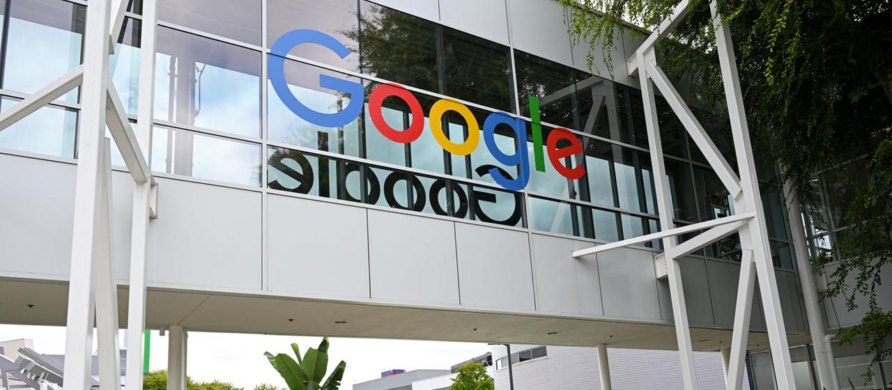 Google Firmensitz in Mountain View, Kalifornien | picture alliance / abaca Google Firmensitz in Mountain View, Kalifornien