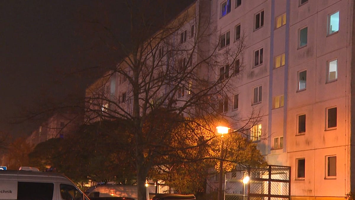 Berlin: Gruppenvergewaltigung einer 17-Jährigen – Unbekannte brechen Polizeisiegel am Tatort auf