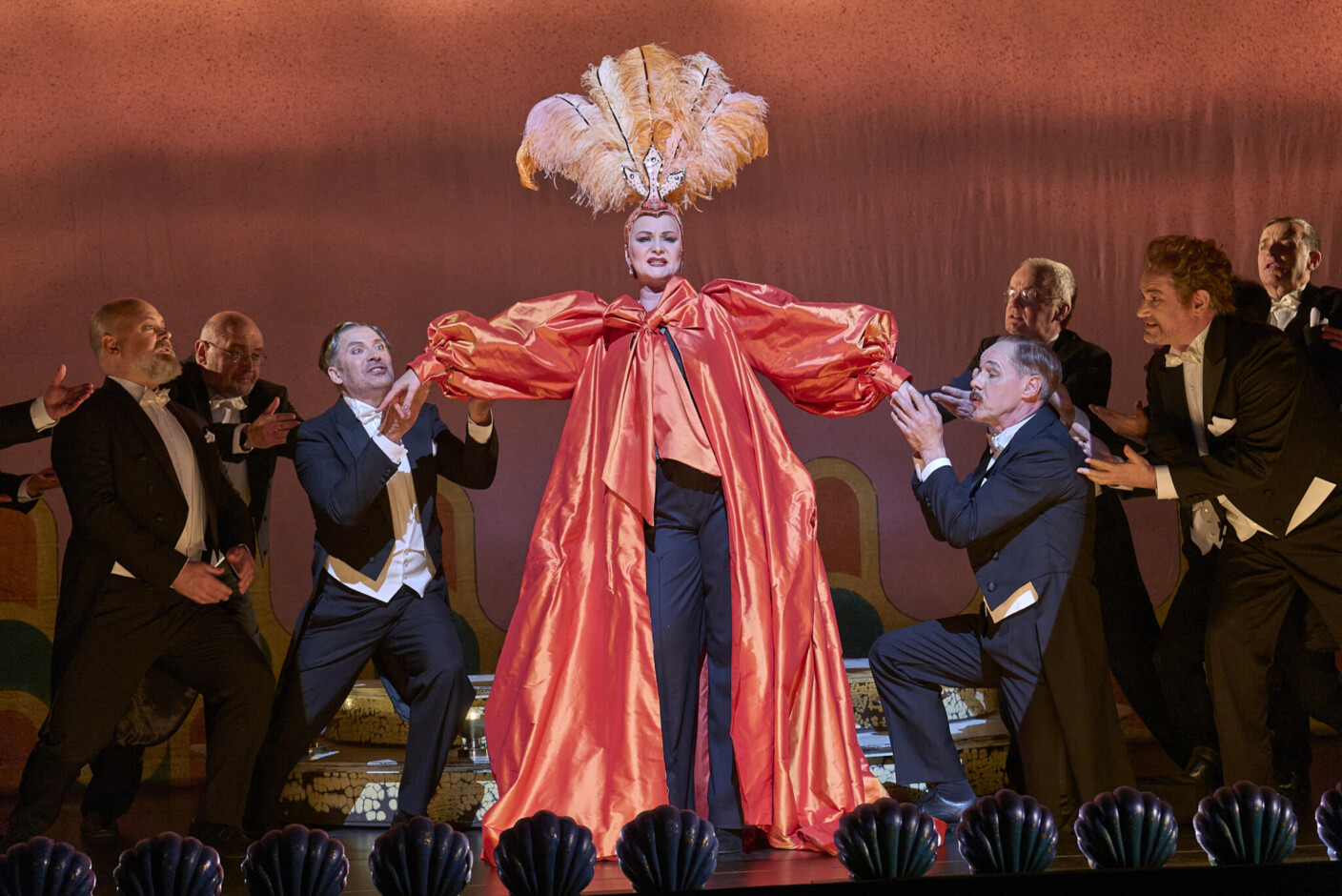 Szenenbild aus „Die Csárdásfürstin“