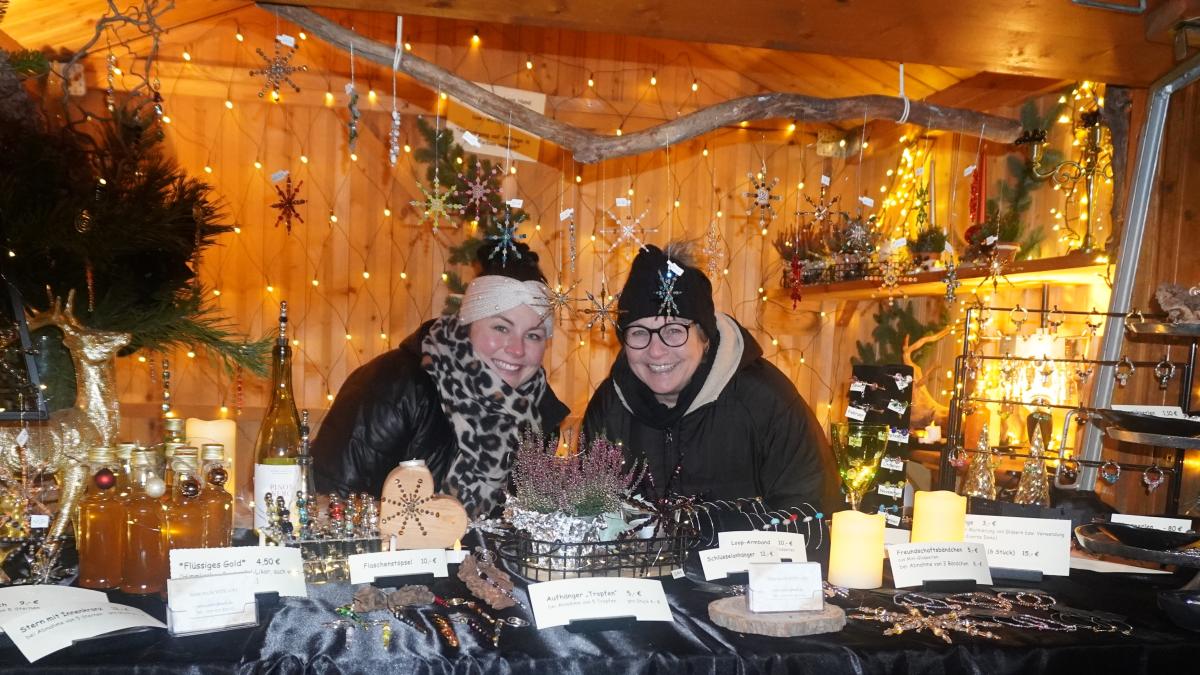 Zuvor singen die Augsburger Domsingknaben in der Kirche