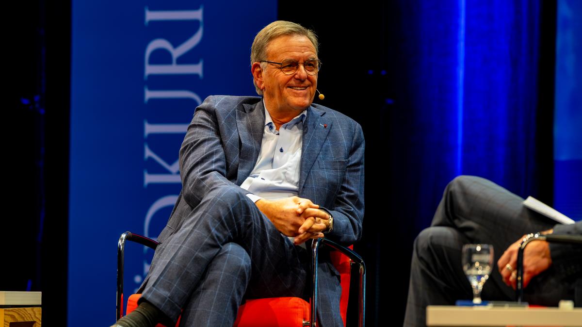 Europa-Park-Chef Roland Mack zur Brandmauer zur AfD