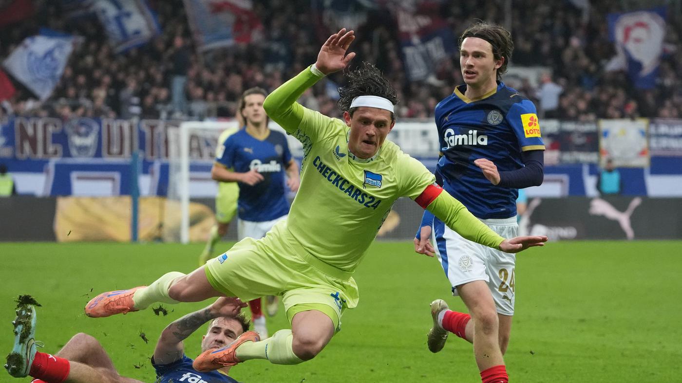 2. Fußball-Bundesliga: Hertha baut Erfolgsserie durch 1:0 in Kiel aus