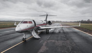 Wer Privatjet fliegt, soll nach den Vorstellungen Spaniens und Frankreichs künftig tiefer in die Tasche greifen.