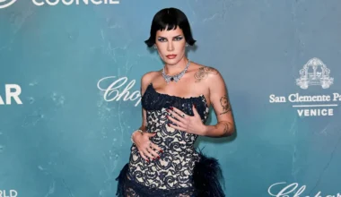 Die Sängerin Halsey wurde Opfer einer Grapsch-Attacke.