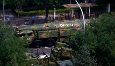 "Neues Wettrüsten": Bericht: China baut Raketenfabriken seit 2020 kräftig aus