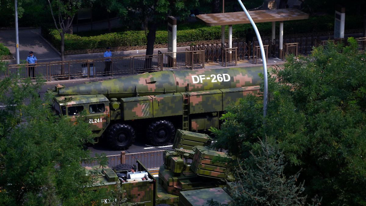 "Neues Wettrüsten": Bericht: China baut Raketenfabriken seit 2020 kräftig aus