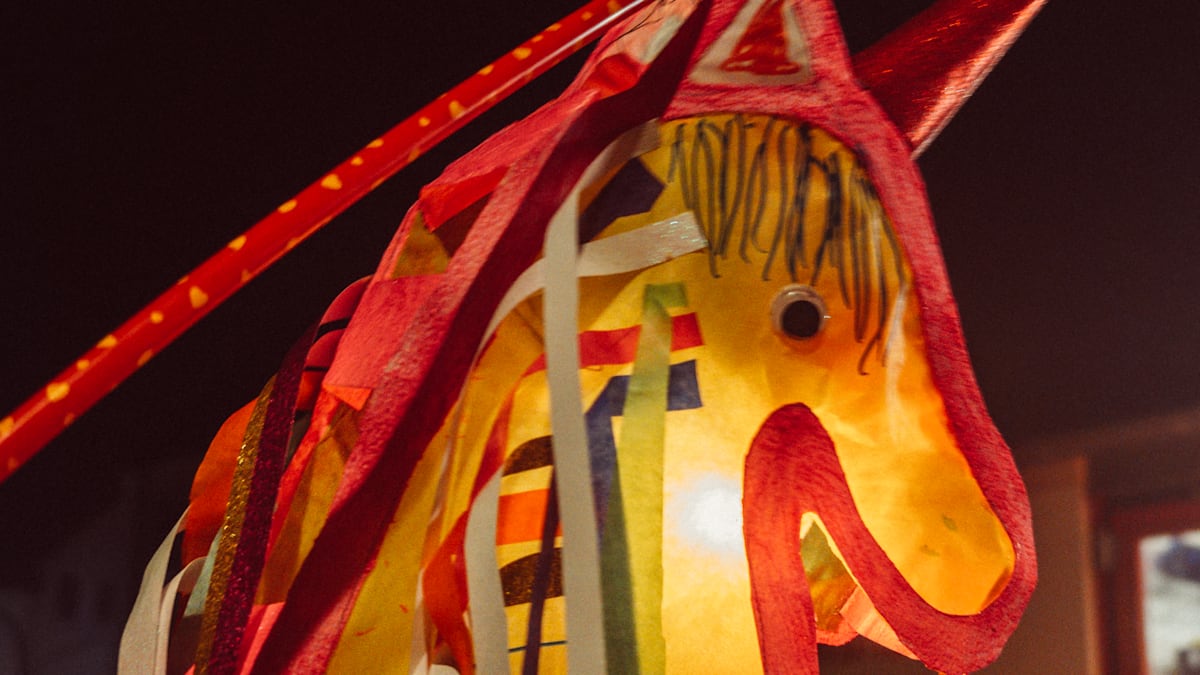 Notizen aus der Provinz: „Laterne laufen“ – schrecklich, schön und rührend zugleich