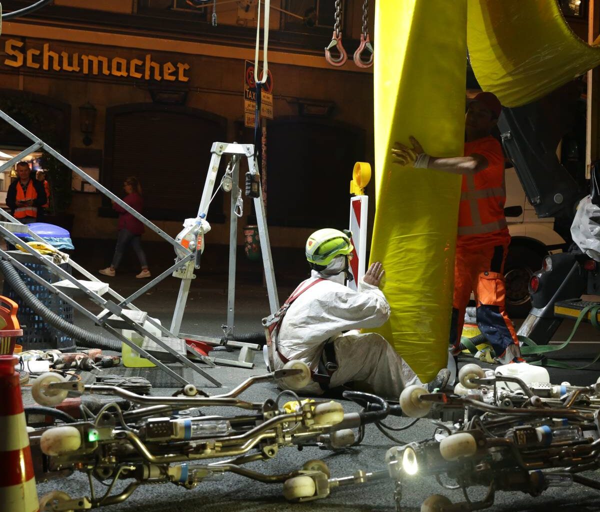 Kanalsanierung am Luegplatz - Antenne Düsseldorf