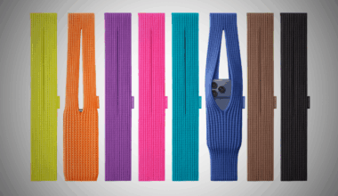 Apple belebt alte iPod-Socken wieder – als iPhone-Umhängsel von Designermarke