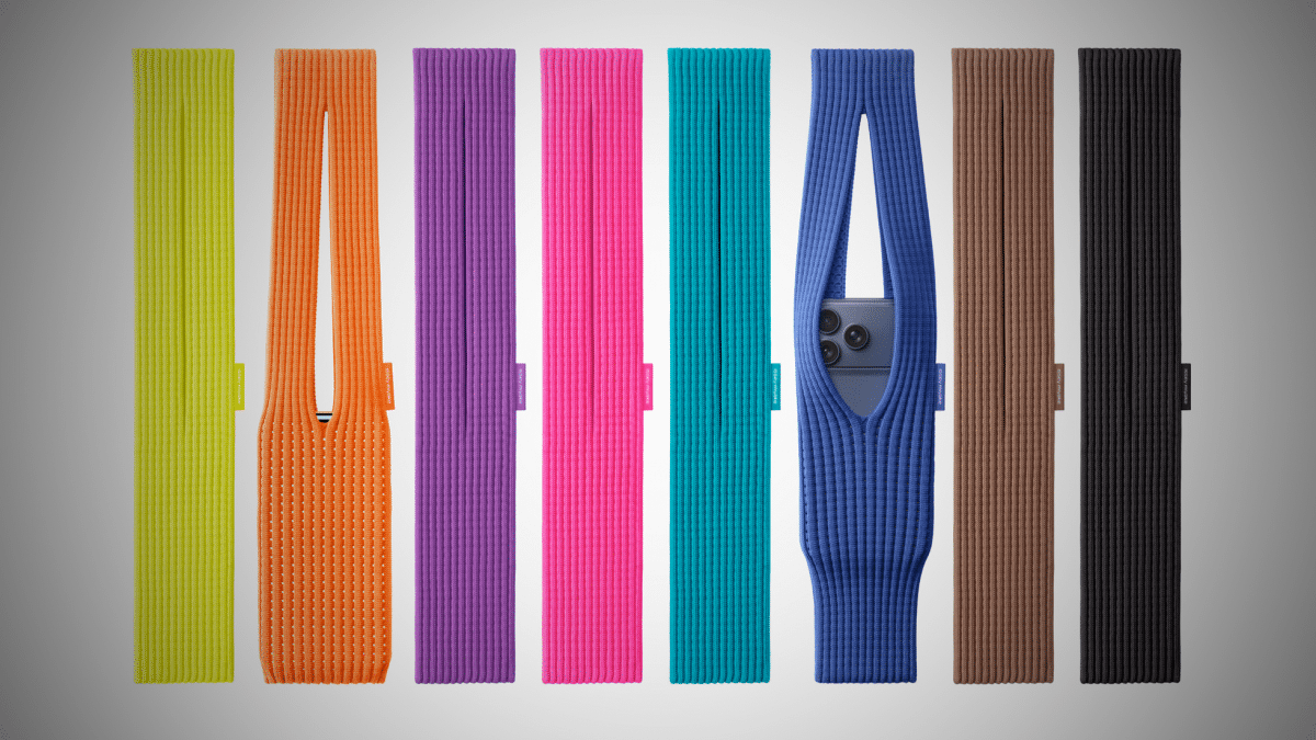 Apple belebt alte iPod-Socken wieder – als iPhone-Umhängsel von Designermarke