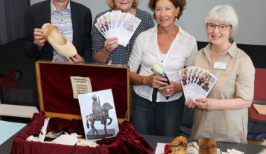 „Niemals zu Alt - Kultur hält jung!"