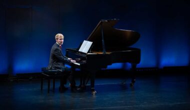 Ein letztes Mal: Patrick Hahn singt Kreisler-Chansons im Opernhaus - blickfeld