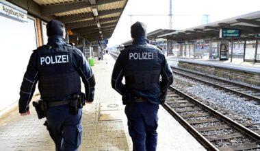 Mann mit Sturmhaube sorgt für Großeinsatz am Hauptbahnhof: Verdächtiger sitzt in U-Haft