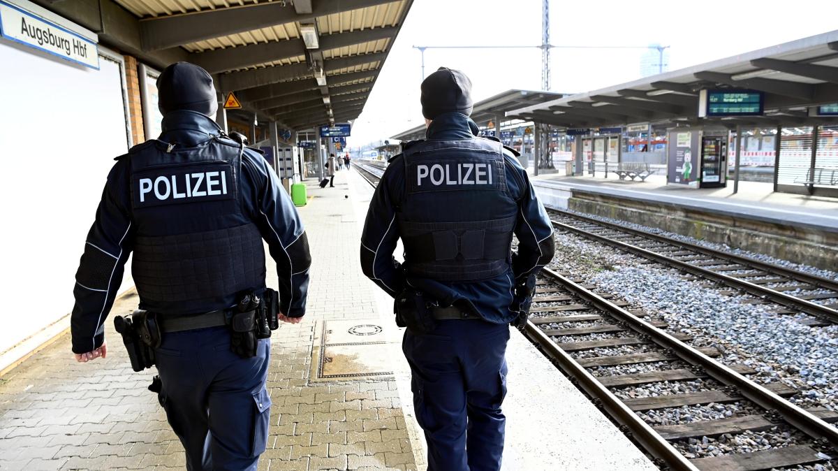 Mann mit Sturmhaube sorgt für Großeinsatz am Hauptbahnhof: Verdächtiger sitzt in U-Haft