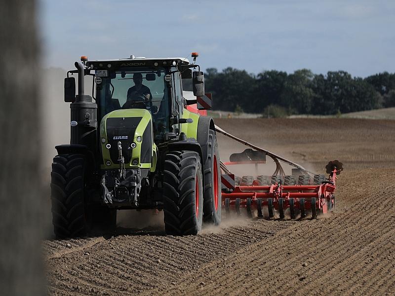 Landtechnik-Riese Unter Druck: Krone Kürzt Personal