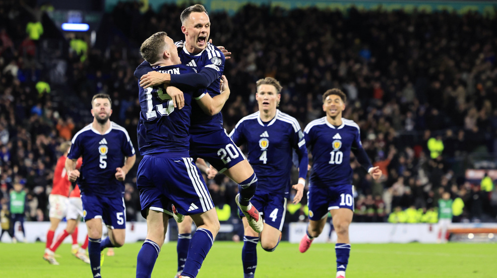 27 Jahre Leidenszeit vorbei: „Ziemlich schlechte“ Schotten reisen zur WM 27 Jahre Leidenszeit vorbei: „Ziemlich schlechte“ Schotten reisen zur WM