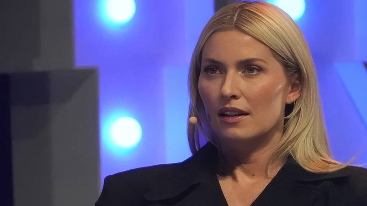 Lena Gercke: Das Model hat sich verletzt. Lena Gercke: Das Model hat sich verletzt.