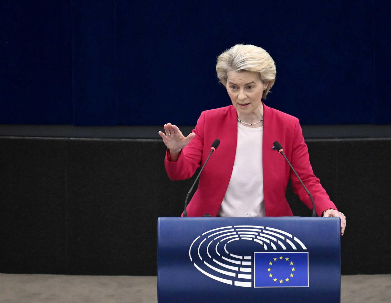 Mehr Geld für Regionen und Landwirte: EU-Kommission gibt im Haushaltsstreit nach