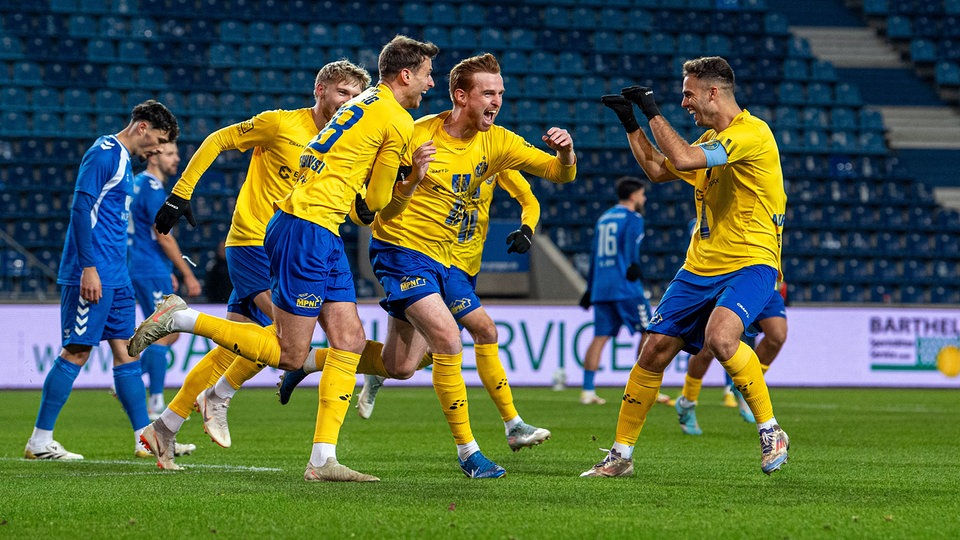 Regionalliga: Lok Leipzig gewinnt deutlich bei Magdeburg II und sichert sich Herbstmeisterschaft