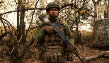 Ukraine: Die Ukraine rekrutiert Tausende Kolumbianer für die Front – aus Personalnot