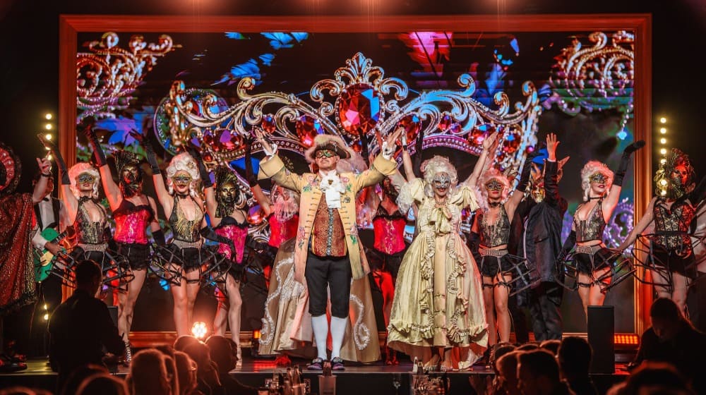 MAFIA MIA! feiert Premiere mit einem digitalen E-Rechnungs-Hack