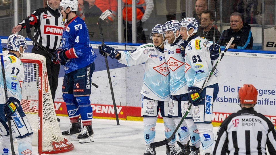 Dresdner Eislöwen schnuppern in Mannheim an Sensationspunkt