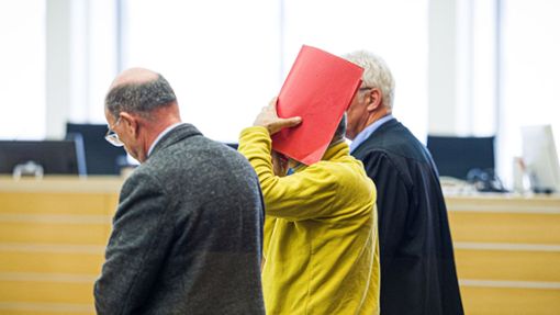 Braunschweig: Ließ er seine Frau verbrennen? 50-Jähriger vor Gericht