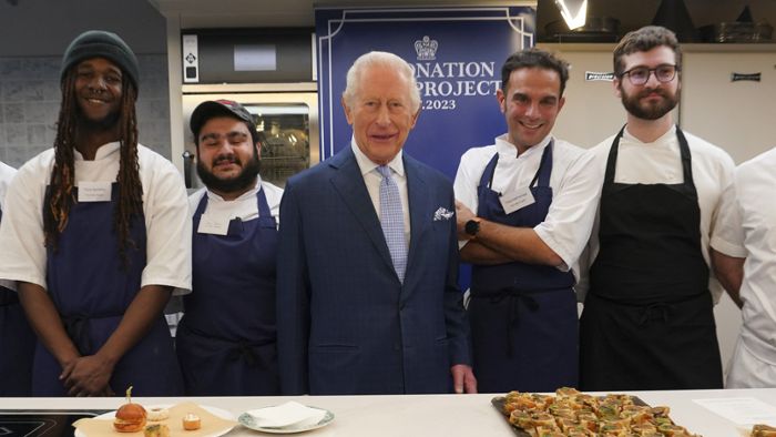 Coronation Food Project: Kein Essen für die Tonne: König Charles feiert zweijähriges Jubiläum