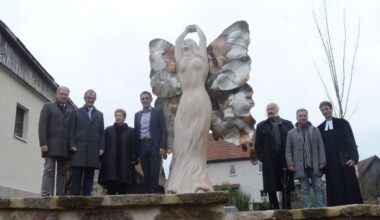 Kunstprojekt: Weißenbrunn enthüllt seinen Engel - Kronach