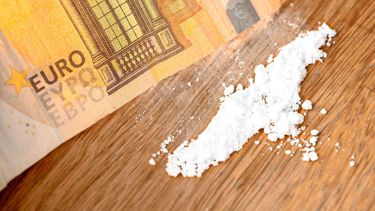 Dealer in Stuttgart-West?: Polizei findet 700 Gramm Kokain und Tausende Euro – Verdächtiger verhaftet