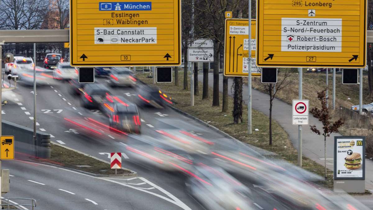 Straßenverkehr in Stuttgart: Pragtunnel nachts gesperrt