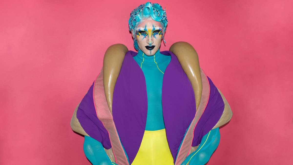 Stuttgarter Dragqueen im Porträt: Drag, Mut und Identität: Das facettenreiche Leben von Vava Vilde