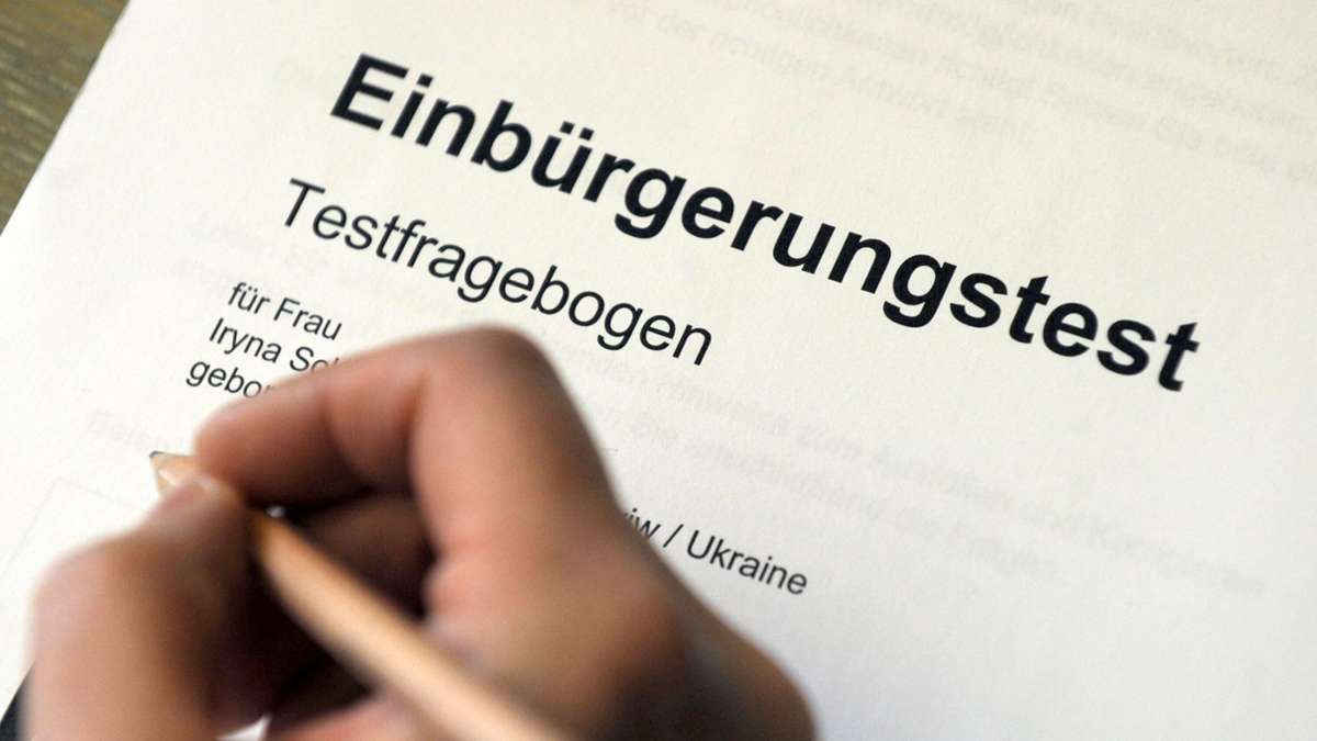 Razzia auch im Großraum Stuttgart: Sprachschulen wegen gefälschter Zertifikate durchsucht – 15 Festnahmen